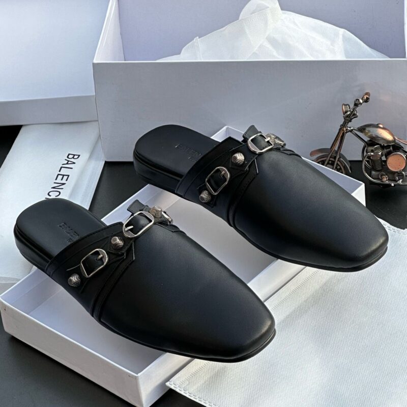 Balenciaga luxury leather half shoe