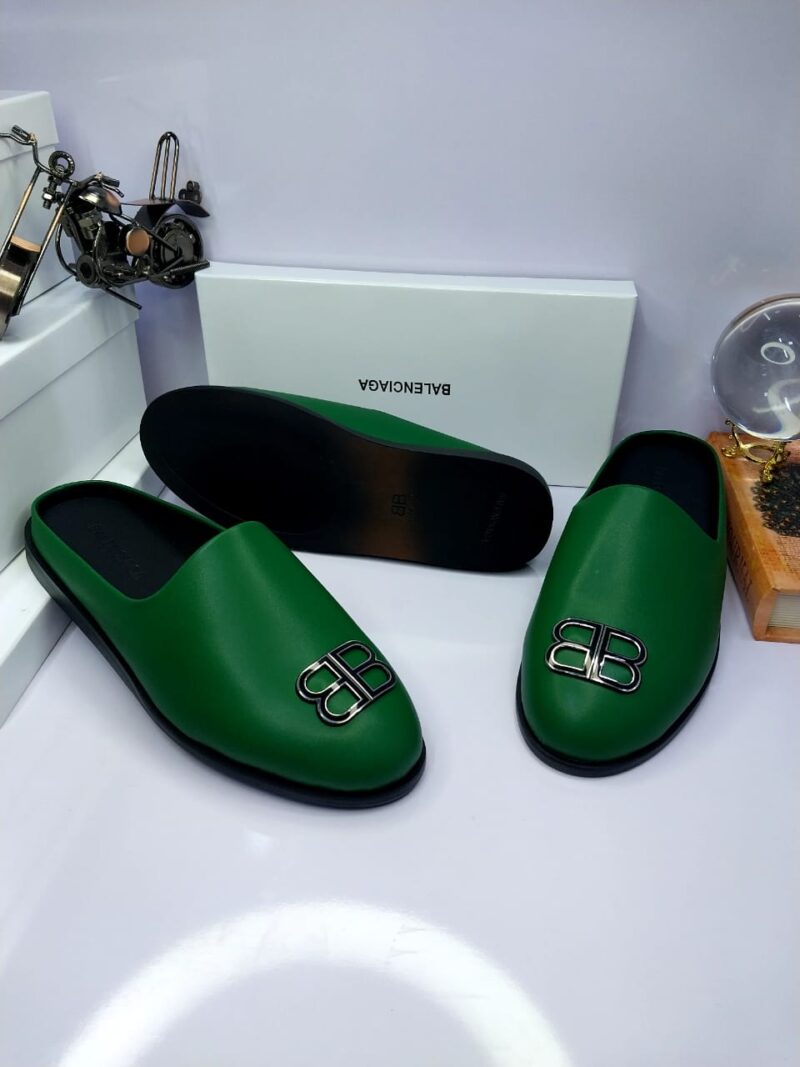 Balenciaga green half shoe