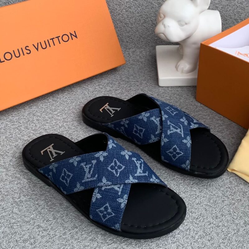 Louis Vuitton leather slippers