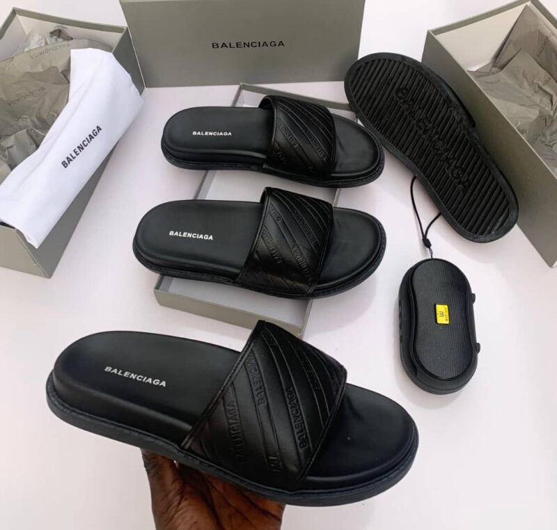 Balenciaga quality slippers