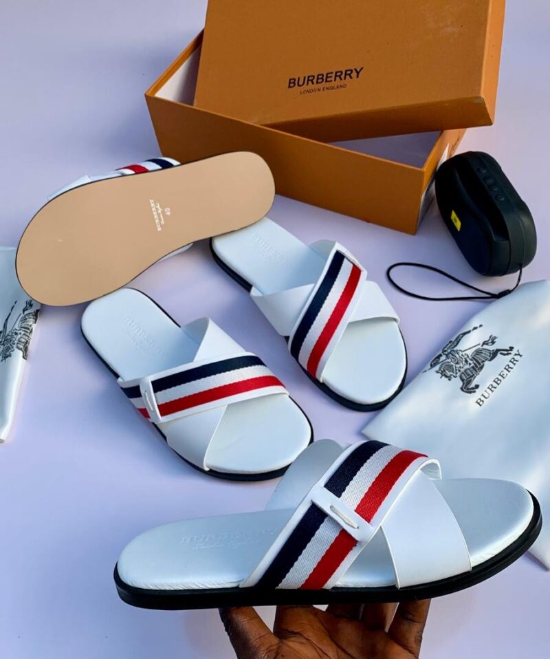 Burberry leather slide