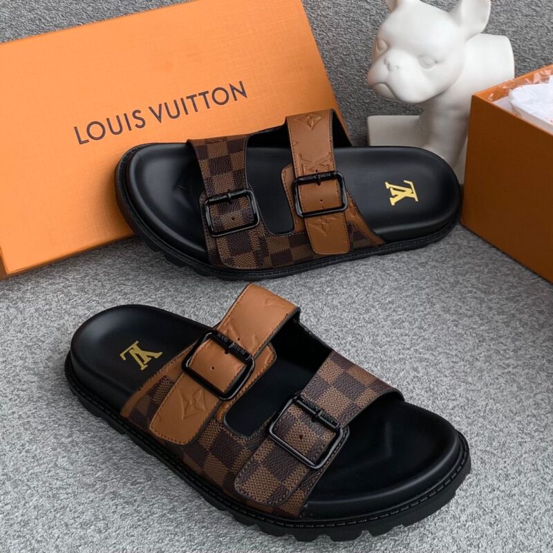 Louis Vuitton slippers