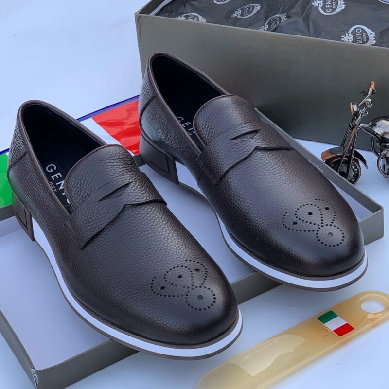 High quality leather shoe