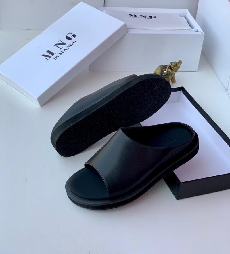 High quality leather slides