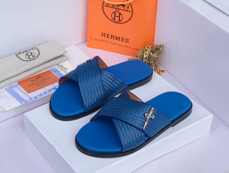 Hermes Quality Leather Slippers - Image 3