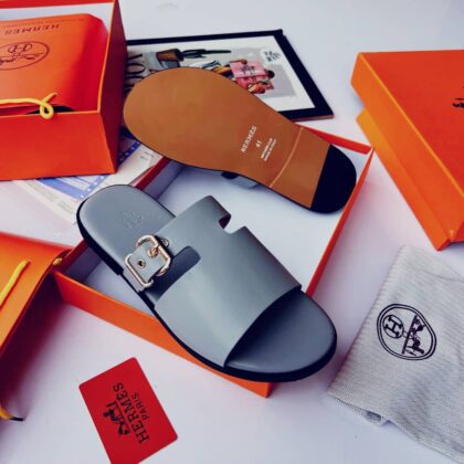 Hm's-Top Quality Designer Slippers 👌
