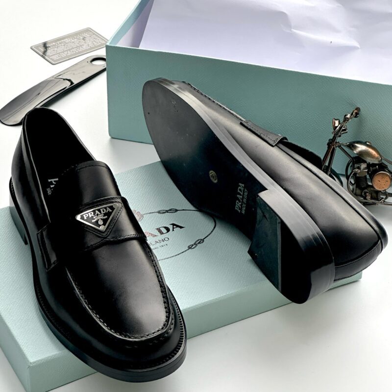 Prada-Italian Leather Shoe 👞