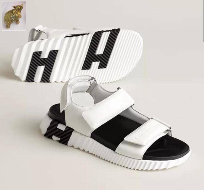 High Quality Designer 👌 Sandals - Image 2