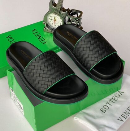 Bottega Veneta Luxury Slippers ✨️ ♥️
