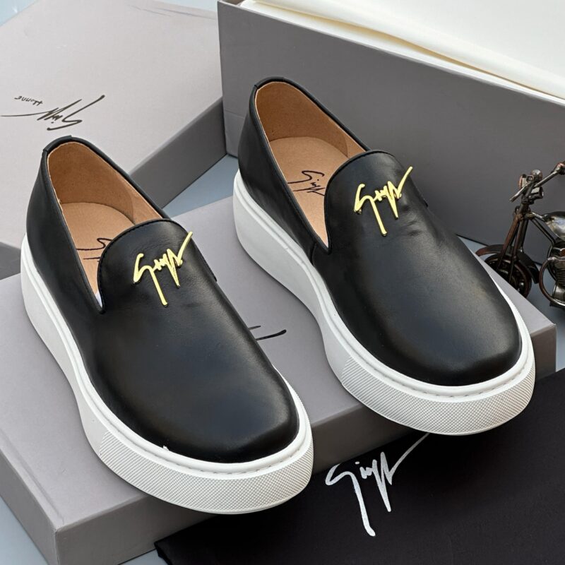 New Giuseppe Zanotti Leather Sneakers - Image 4