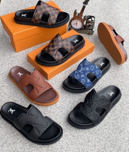 Lv Luxury Leather Slippers  ✨️