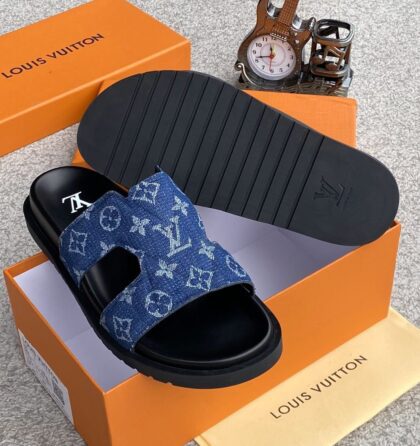 Lv Luxury Leather Slippers  ✨️
