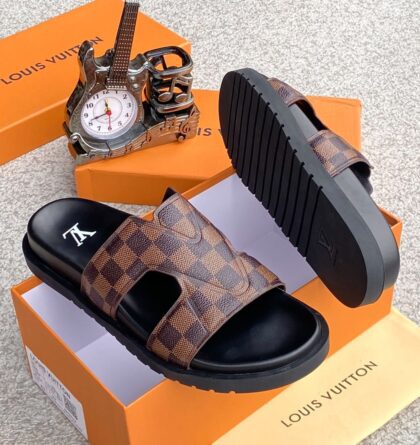 Lv Luxury Leather Slippers  ✨️