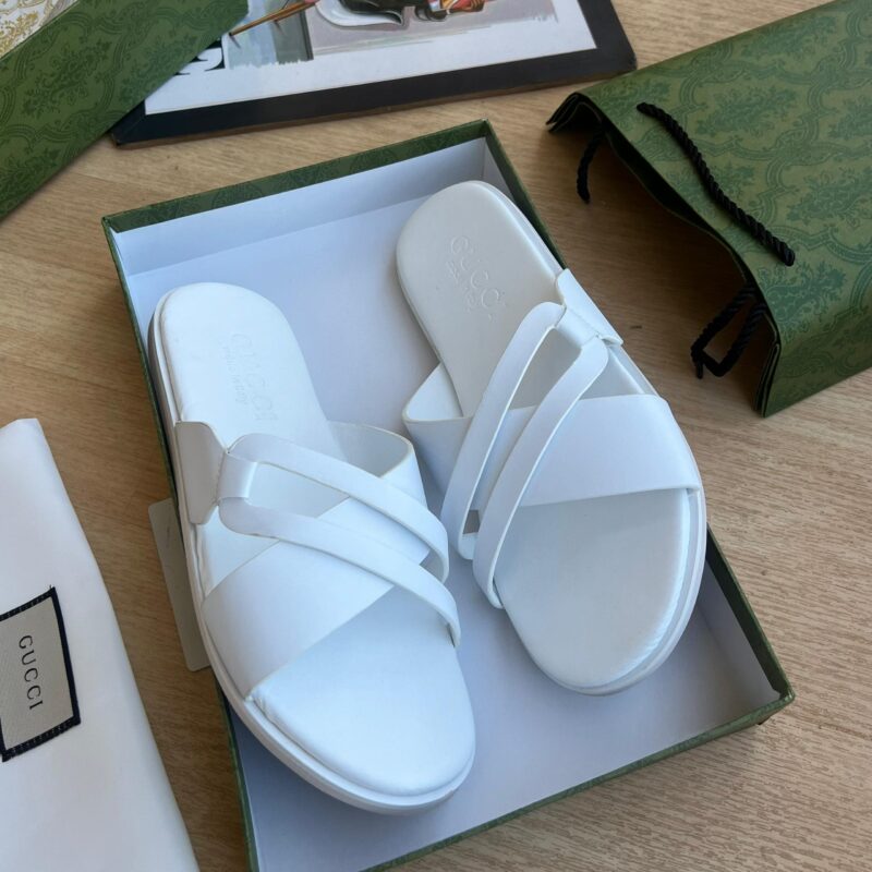 Gc Men's Designer Leather Slippers - Image 2