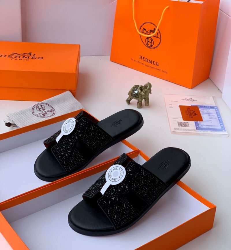 Hs Top Quality Men's Slippers 👌 - Image 2