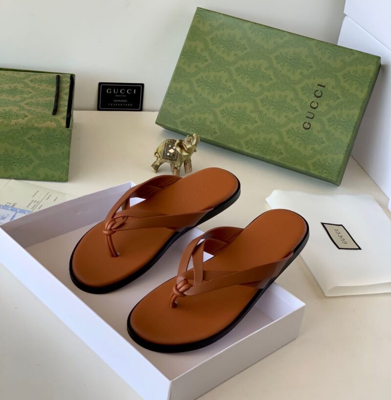 Gc Men's Designer Slippers ✨️ - Image 2