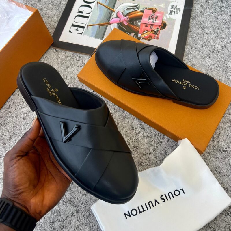 Lv-Men's Designer Half Shoe 👞