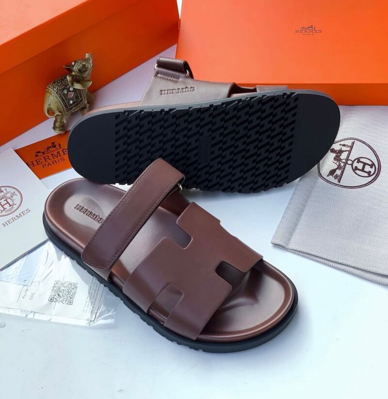 Hs Top Quality Luxury Slippers ✨️ - Image 2
