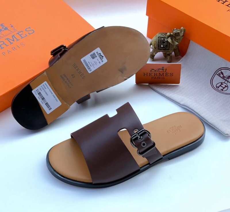 Hm's Top Quality Men's Leather Slippers 👌 - Image 4