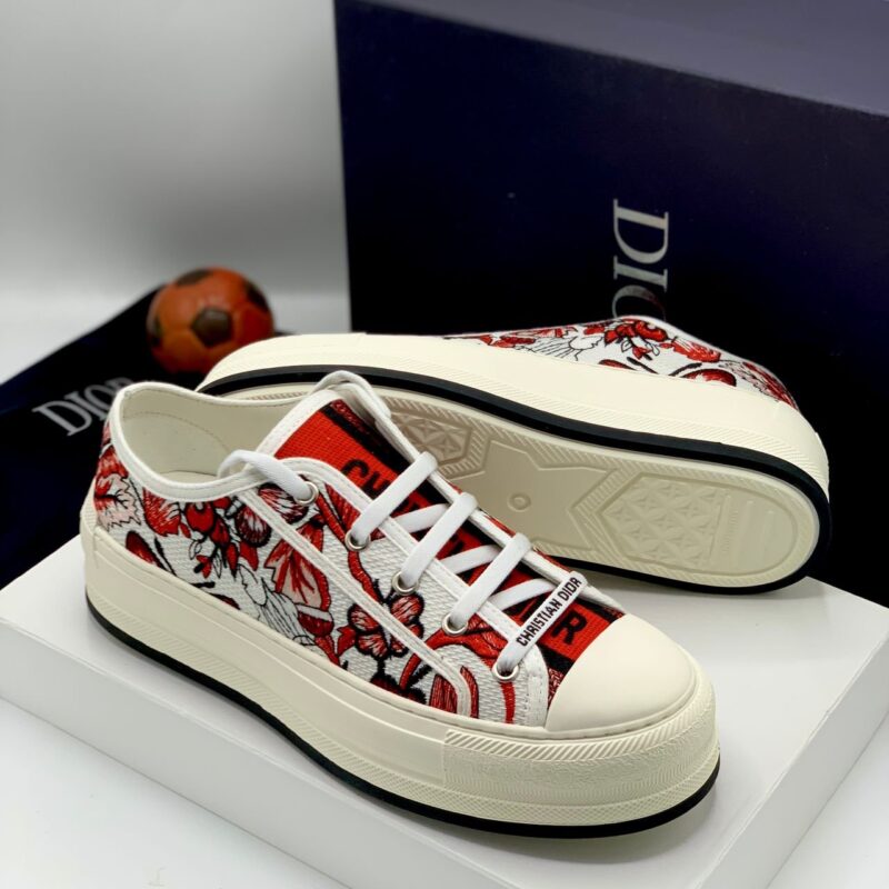 High Quality Designer Luxury Sneakers 👟 - Image 3