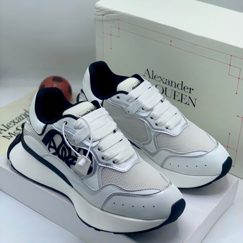 High Quality Designer Luxury Sneakers 👟 - Image 2