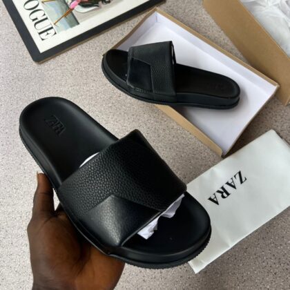 Zr Top Quality Luxury Slippers ✨️