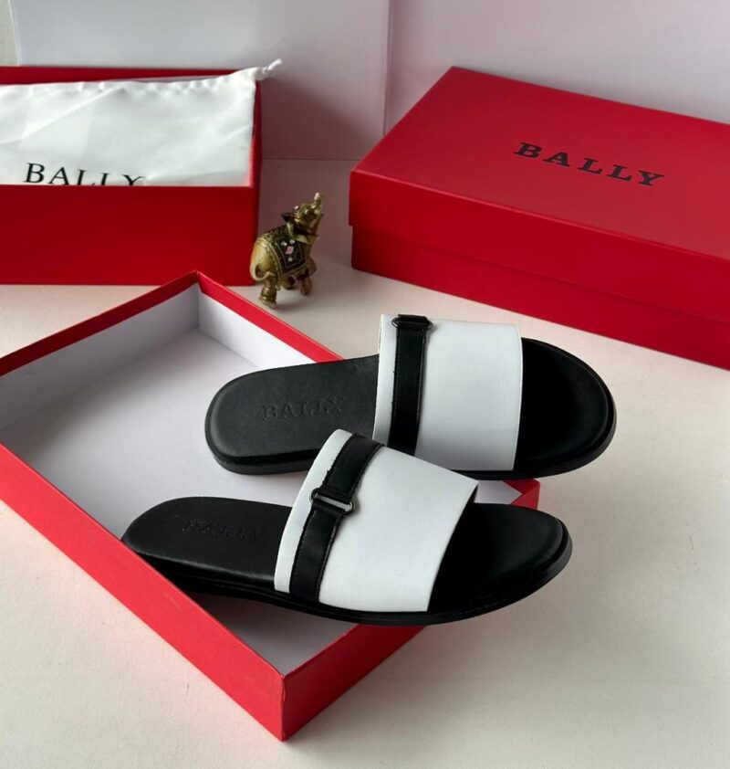 Bally unique 👌 Leather Slipper