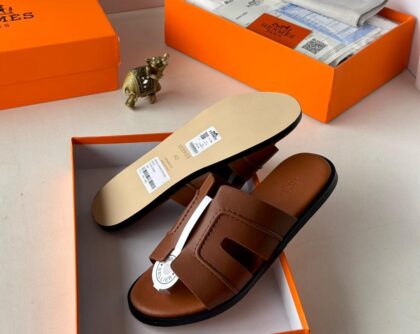 Hs Luxury Slippers ✨️