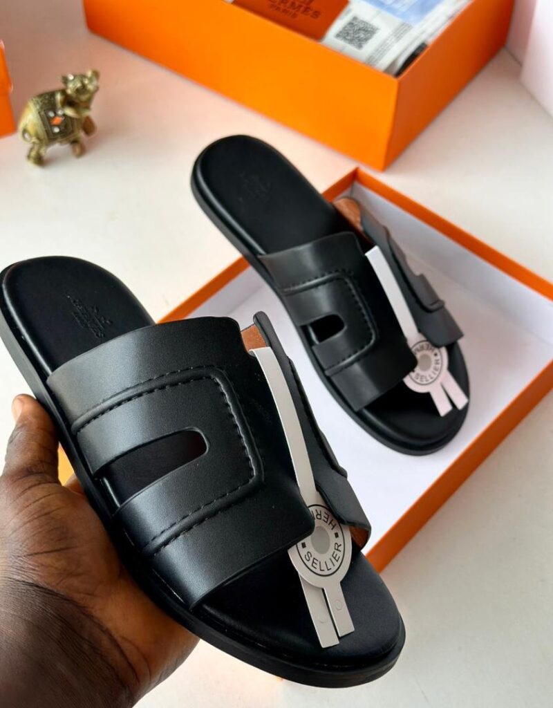 Hs Luxury Slippers ✨️ - Image 2