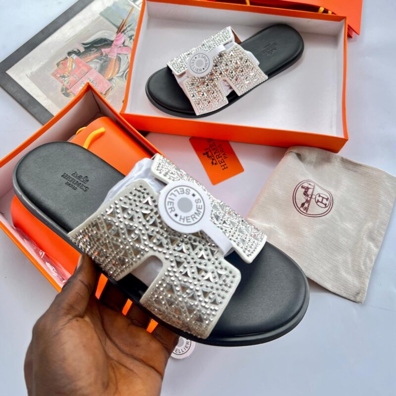 Hs Luxury Slippers ✨️ - Image 2