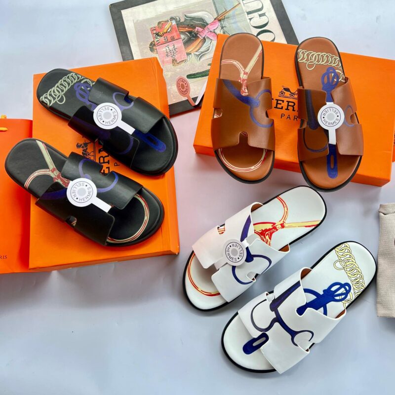 Hs Luxury Slippers ✨️ - Image 2