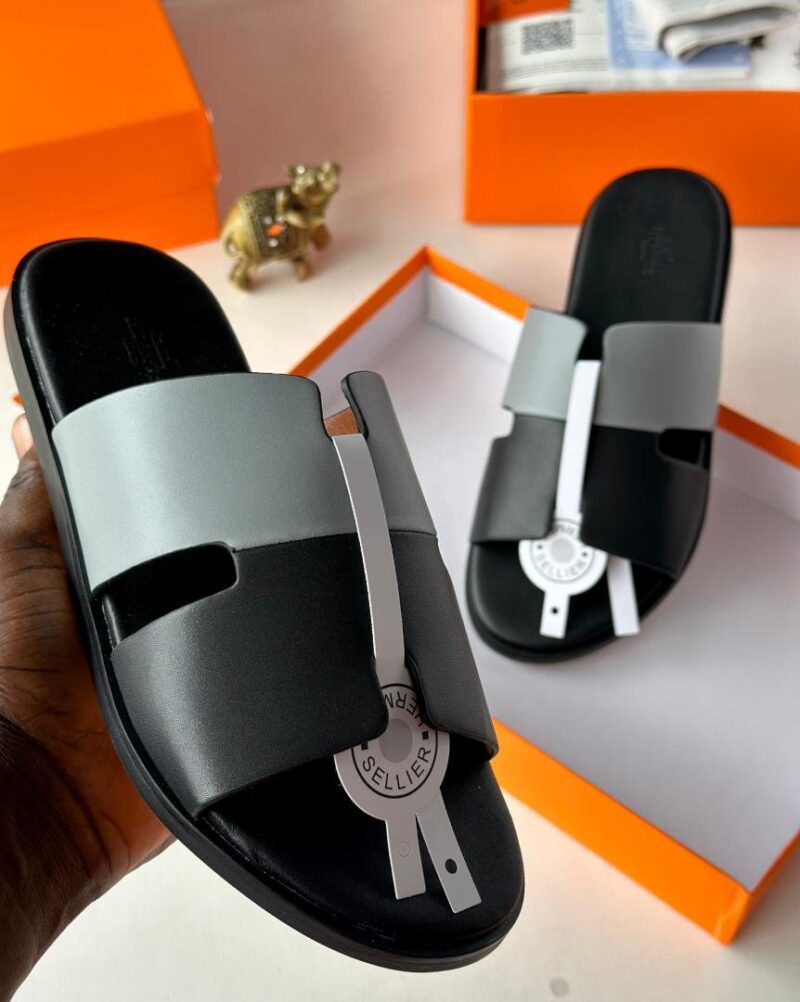 Hs Luxury Slippers ✨️