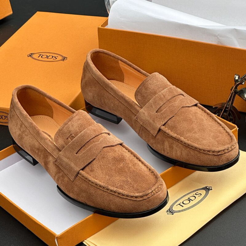 Tods Luxury Designer Shoe - Image 2