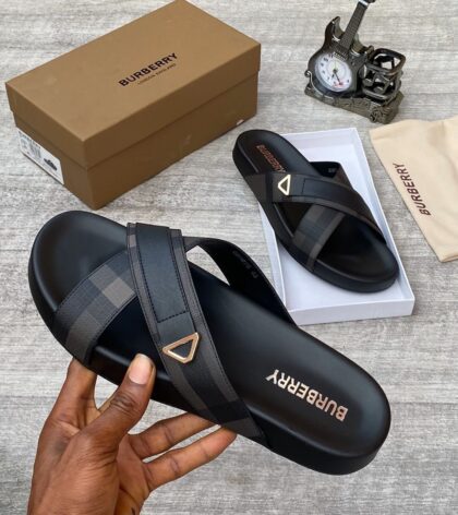 Bberry Luxury Slippers ✨️ ♥️