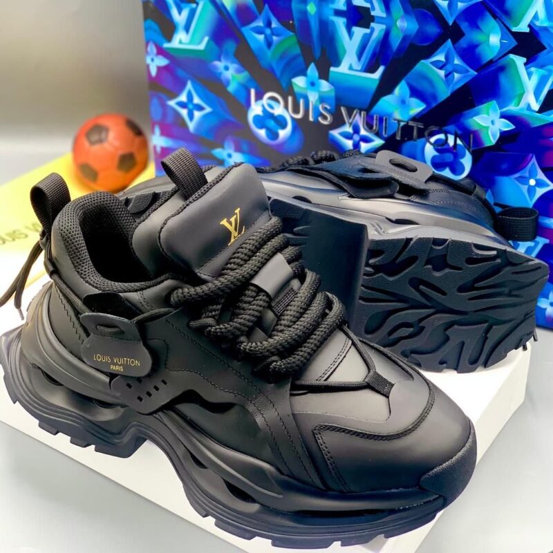 Lv Quality Designer Luxury Sneakers 👟 - Image 2