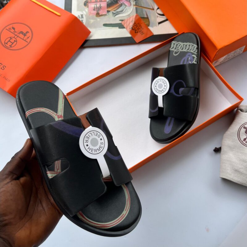 Hs Luxury Slippers ✨️ - Image 4