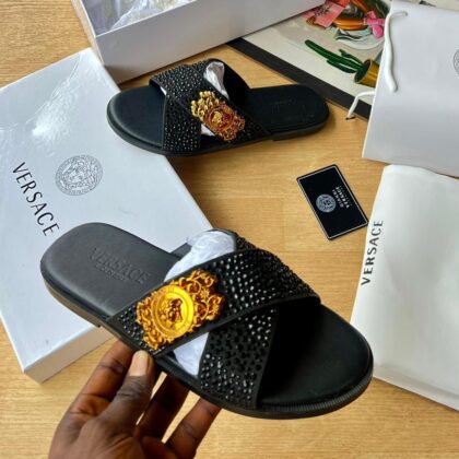 Vc Medusa Luxury Slippers ✨️