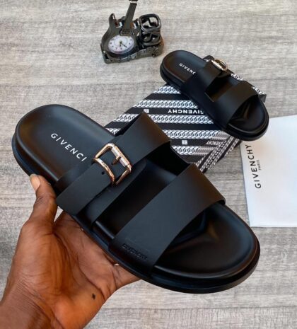 Gv Luxury Slippers ✨️