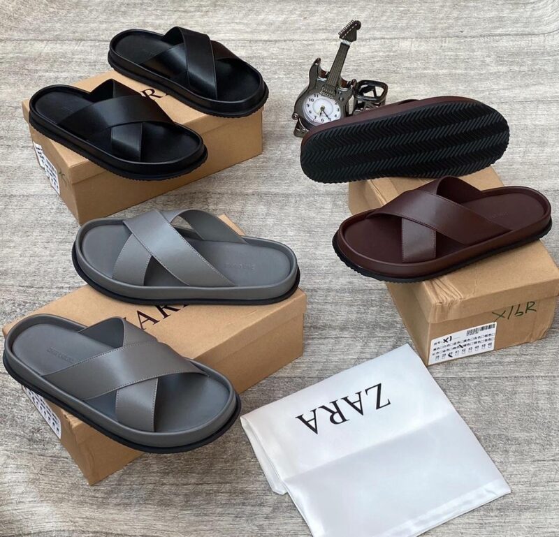 H S Luxury Slippers ✨️