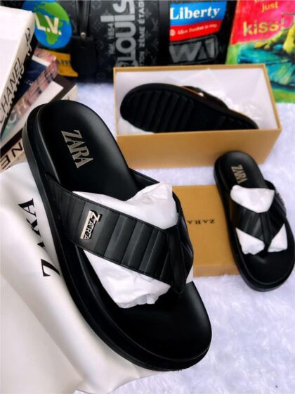 Zr Top Quality Slippers