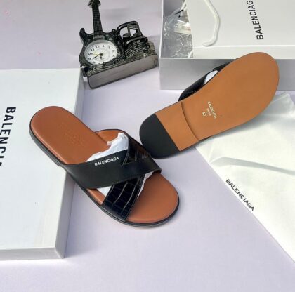 BB Luxury Cross Slippers