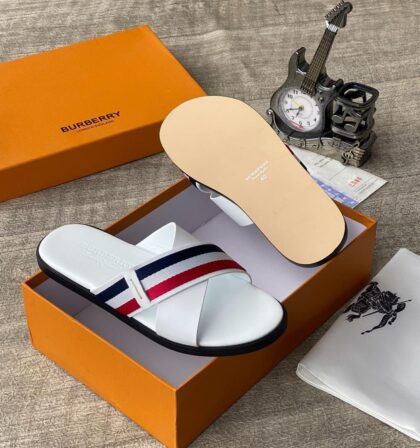 Bberry Luxury Slippers ✨️