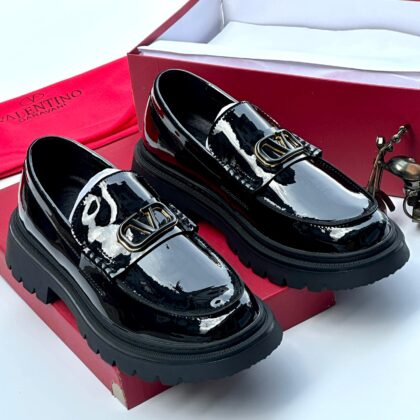 VL Garavani Italian Shoe