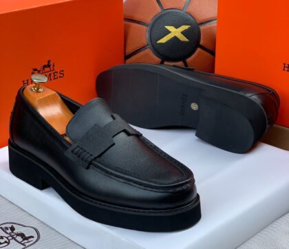 High Quality Designer Shoe