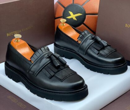 High Quality Designer Shoe