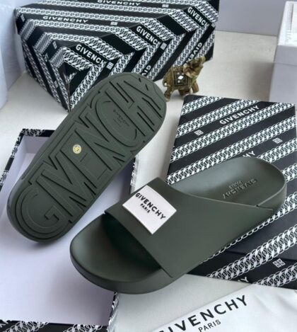 Gv Luxury Leather Slippers