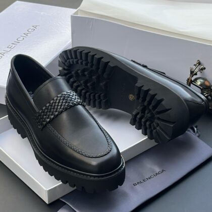 High Quality Luxury shoe