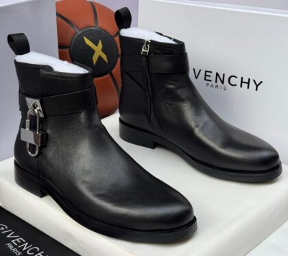 Gv Luxury Leather boots