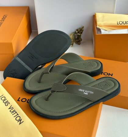 Lv Luxury Leather Slippers