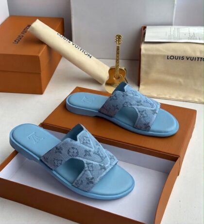 Lv Luxury Leather Slippers